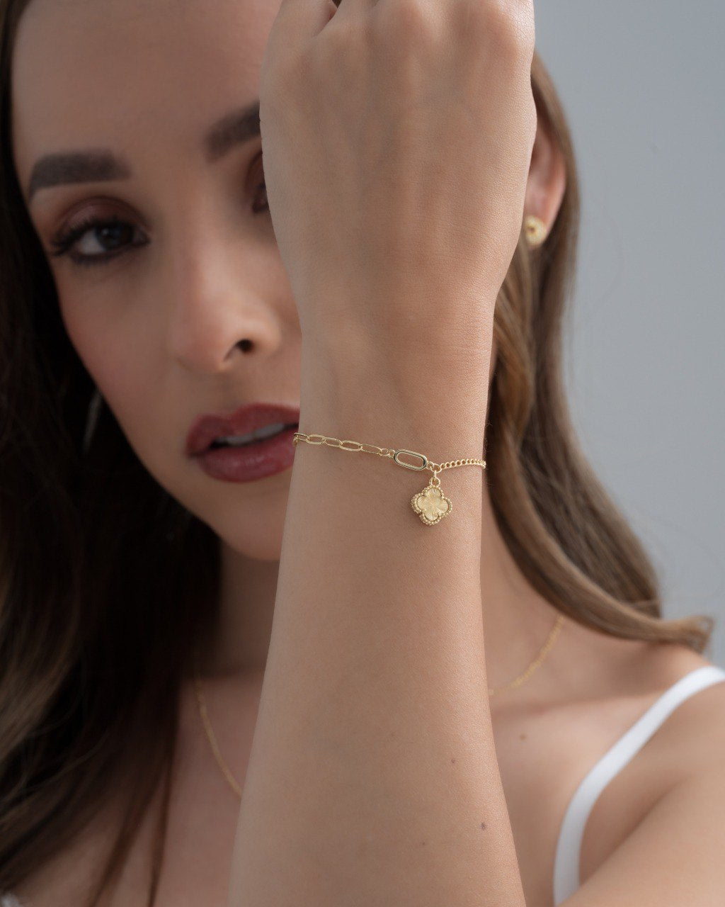 PULSERA CUBANA TRÉBOL 15 CM.