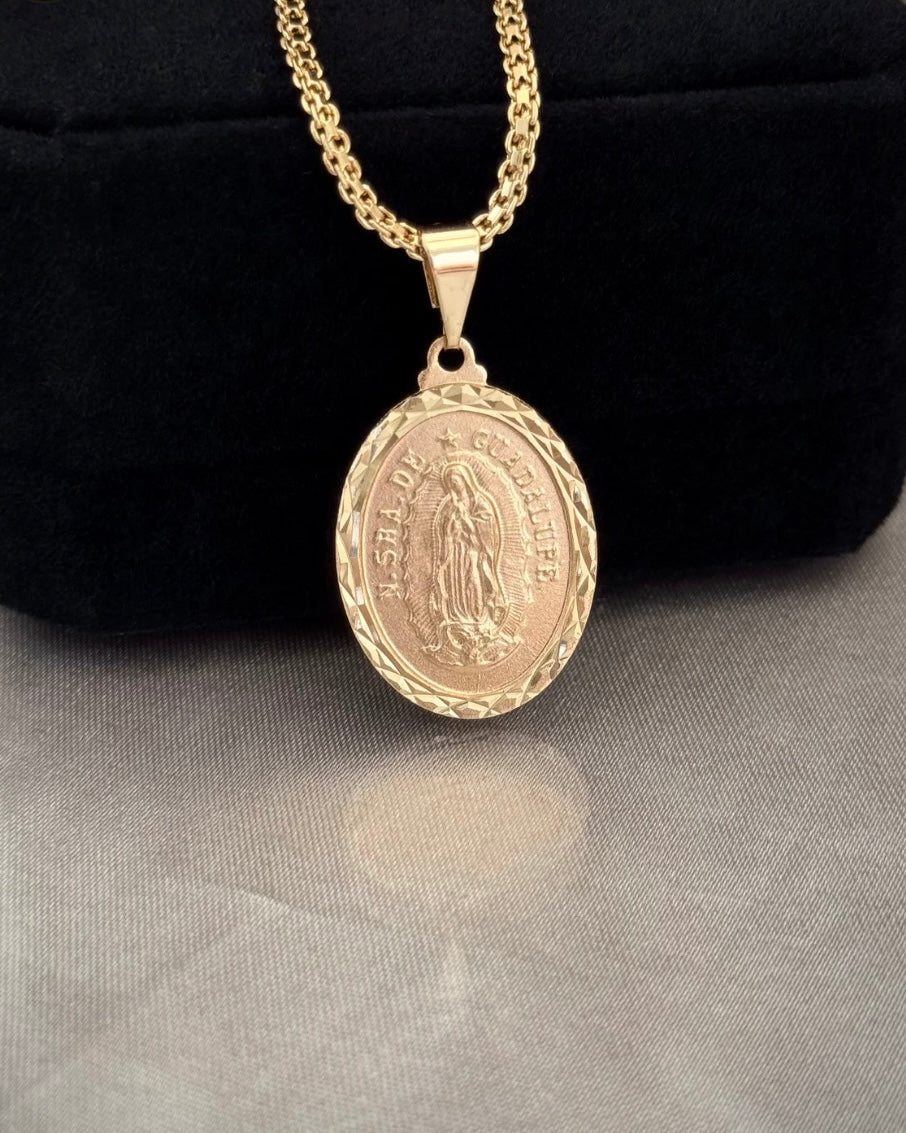 DIJE VIRGEN GUADALUPE DIAMANTADA