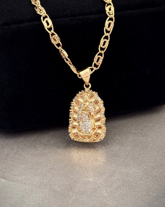 DIJE GUADALUPE CRISTAL