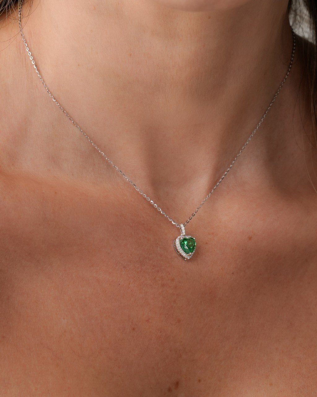 GARGANTILLA VERDE AMOUR 45CM